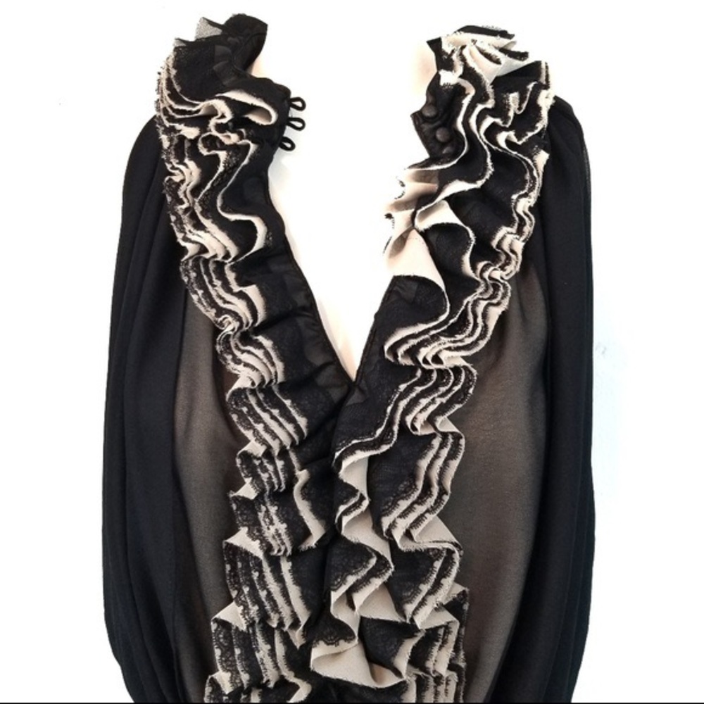 Black Chiffon Ruffle Keyhole Blouse R. Rodriguez - Picture 4 of 7
